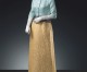 El genio de Balenciaga y la vinculación de la mujer al trabajo textil, en el Museo del Traje de Madrid