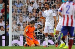 Iker desolado tras el segundo gol del Atletico de Madrid